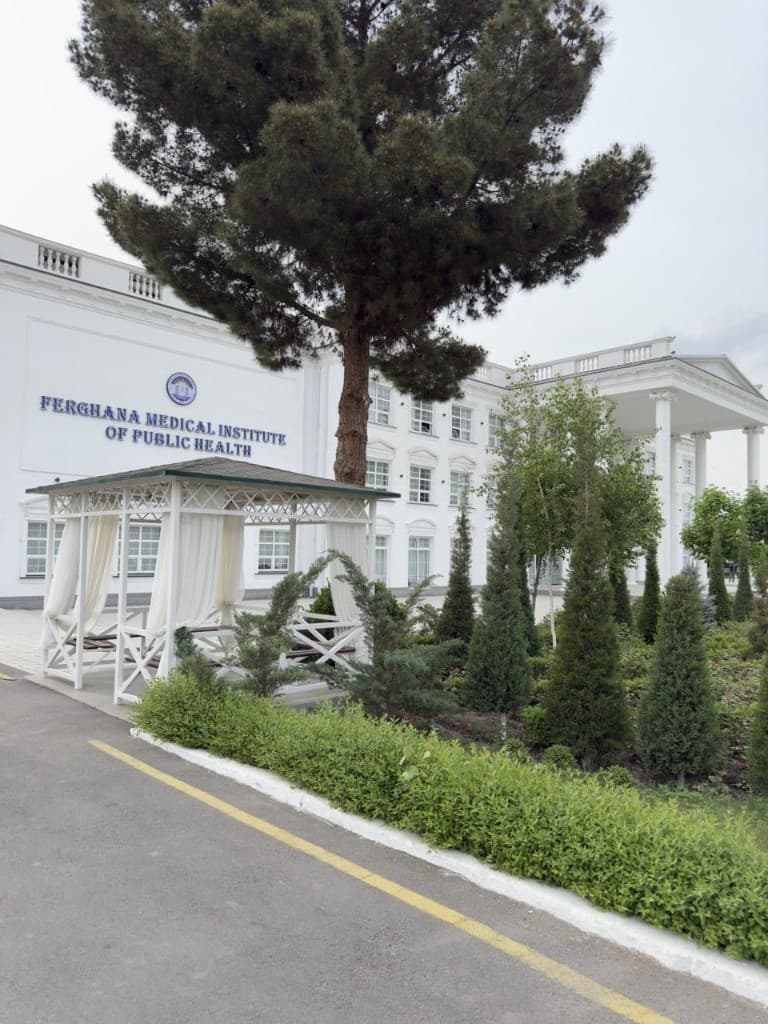 Front view of Fergana Medical Institute of Public Health building